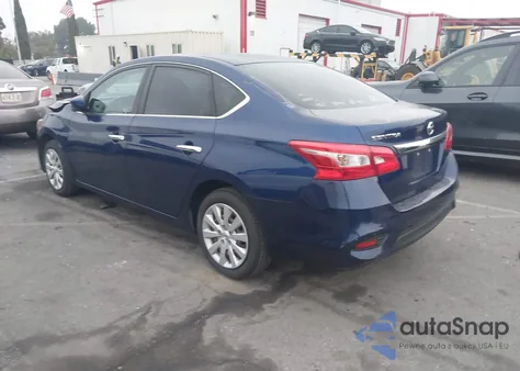 2017 Nissan Sentra S z USA, uszkodzony, nr VIN 3N1AB7AP7HY275646